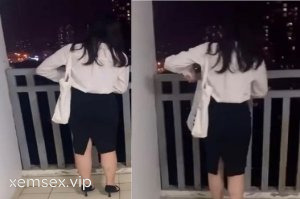 Ảnh thumbnail của Bạn phải bán thân trước khi bạn có thể kí hợp đồng
