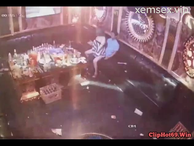 Cưỡi ngựa trong karaoke
