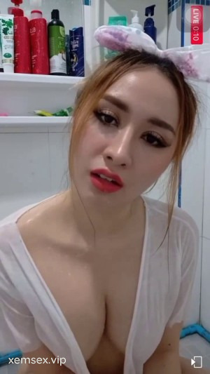 Dại khờ anh lu mờ trong bầu sữa của em Yumi Komiyaki – Full clip em gái tây