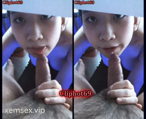 em gái thèm cu có khuôn mặt cute