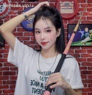 Ảnh thumbnail của Em Vy, nhân viên quán bar, đã có cuộc địt tình cực kỳ hấp dẫn với khách
