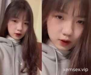 Ảnh thumbnail của Gặp một cá nhân thích mặc ren