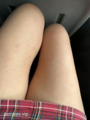 Ảnh thumbnail của Juny Lany và show thủ dâm trên xe bus của em ấy – clip hot mới