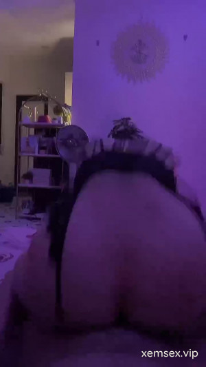 Máy dập lọt khe cuối tuần chỉ việc nằm hưởng – máy dập
