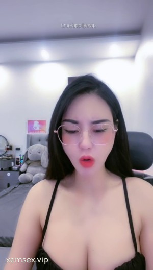 Meooo(@Trangmel.99) không bán bòng bưởi, chỉ thích chém gió đạo lý – Meooo