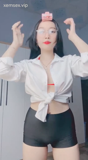 Như Ý 2002 YYLive Livestream 13/03/2024 – Nhuy2002 Hot51Live
