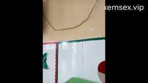 Webcamshow ngày 22-08-2022 cô giáo đi dạy trẻ mà nứng loz thế này thì chịu r phần 1 – clip hot