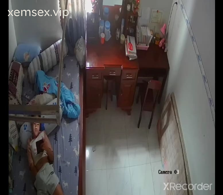 xem camera em học sinh móc lồn